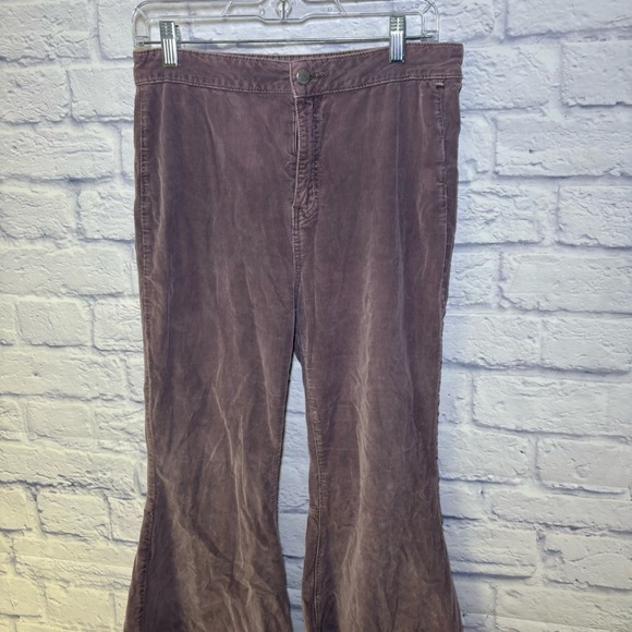 We The Free Pants Womens 29 Plum Purple Corduroy Flare Raw Hem Free People - Picture 6 of 16